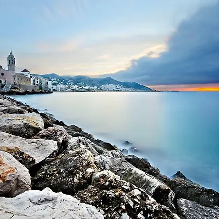 Villa Med A 2 Kilometros Andando De La Playa, Del Puerto De Aguadoç Y A 4 Del Centro De Muy Soleada Todo El Dia Capacidad Superior A 16 Personas No Requiere Coche *