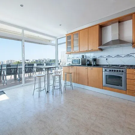 Med A 2 Kilometros Andando De La Playa, Del Puerto De Aguadoc Y A 4 Del Centro De Muy Soleada Todo El Dia Capacidad Superior A 16 Personas No Requiere Coche וילה סיטגס