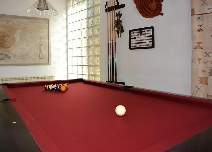 Med A 2 Kilometros Andando De La Playa, Del Puerto De Aguadoc Y A 4 Del Centro De Muy Soleada Todo El Dia Capacidad Superior A 16 Personas No Requiere Coche Willa