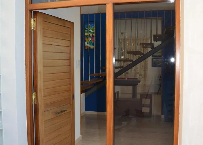 Med A 2 Kilometros Andando De La Playa, Del Puerto De Aguadoc Y A 4 Del Centro De Muy Soleada Todo El Dia Capacidad Superior A 16 Personas No Requiere Coche Willa